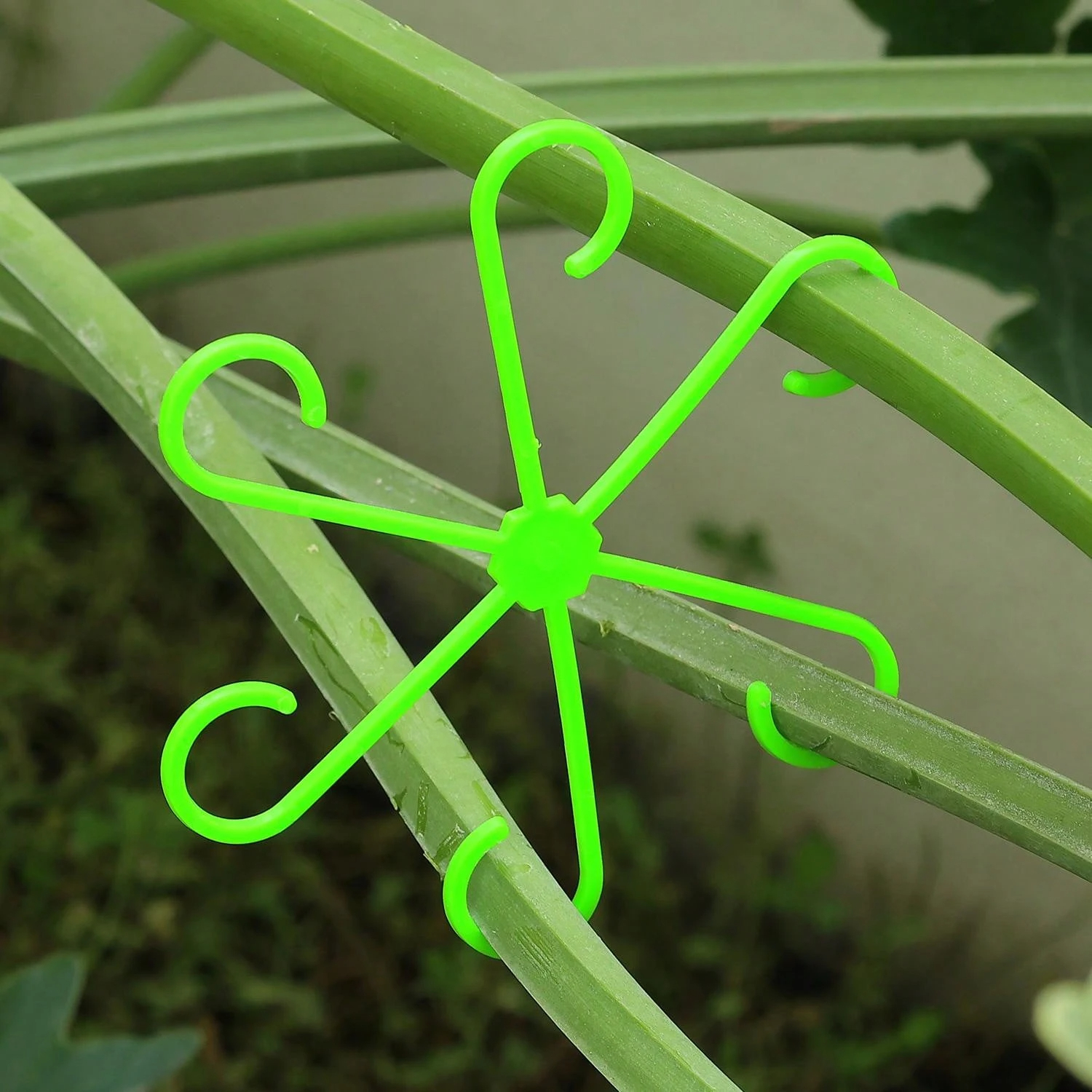 1Pc Plastic Plant Support Clip - огляд і ціна Vine Climbing Plastic
